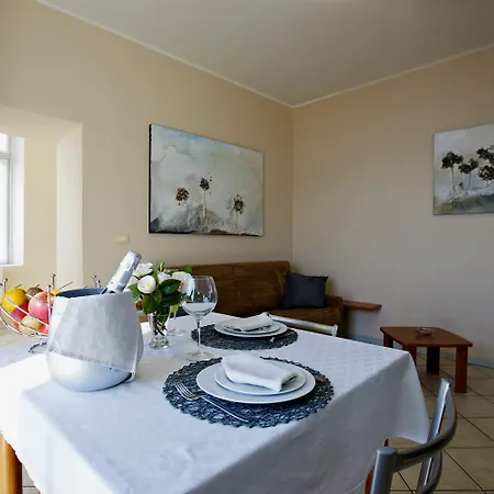 Anna Isole Borromee 바메노