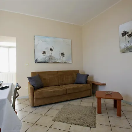 Anna Isole Borromee Baveno