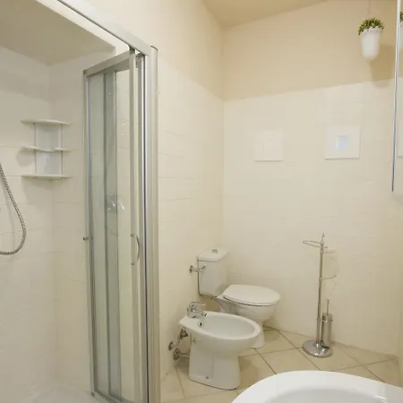 Anna Isole Borromee 바메노