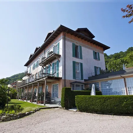 Anna Isole Borromee 아파트